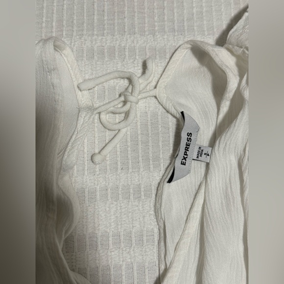 Express White Textured top - Picture 5 of 6